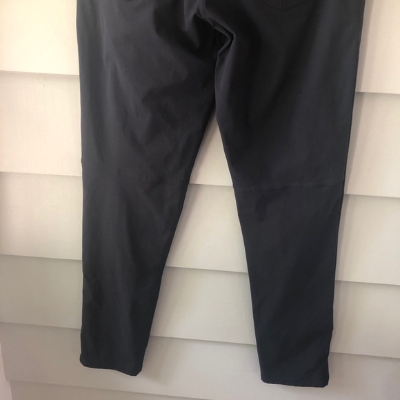 Mens 33x36 Lululemon ABC navy blue pants - Picture 5 of 6